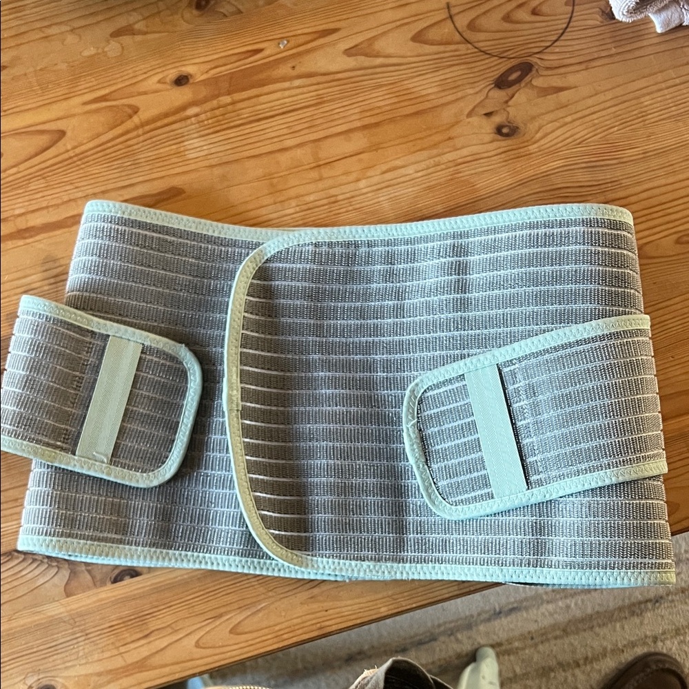 Haakaa Postpartum compression